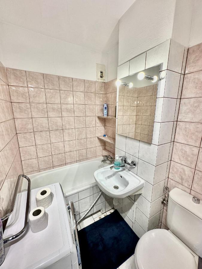 Super Apartament Grey Centrum 2X Metro Fast Wifi 300 Mbs Netflix Appletv Smarttv Spotify Panorama Miasta Varsavia Esterno foto